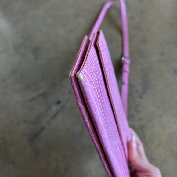 Mini purse in pink croc print - Picture 3 of 8